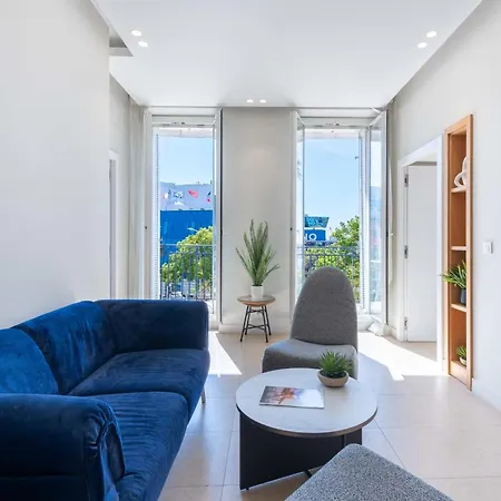 2-br Facing Palais Des Congres Centre * Κάννες