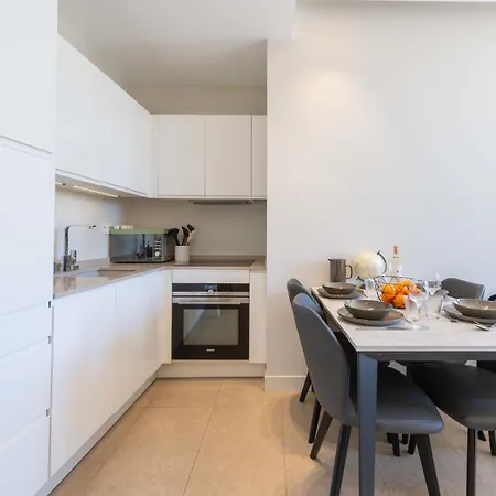 2-br Facing Palais Des Congres Centre Διαμέρισμα Κάννες